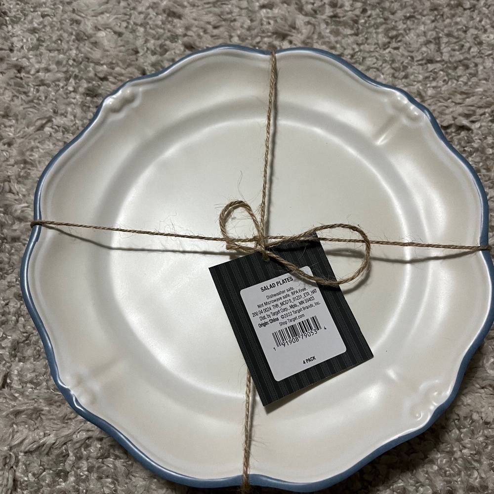 Threshold-Studio McGee- 2 Sets of 4 Melamine Salad Plates- 8 total.